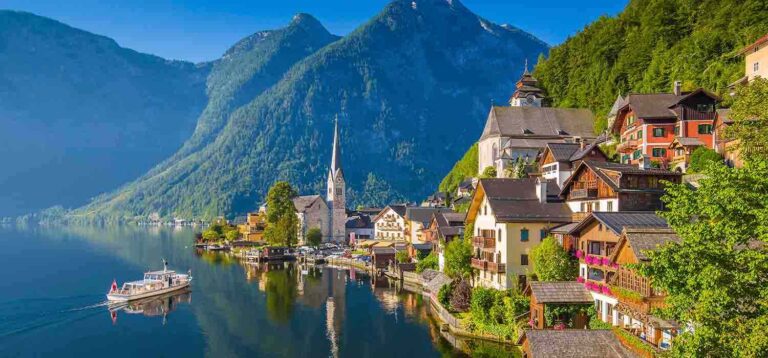 Perché tutti stanno andando in vacanza qui? Ecco la meta più cliccata dell’anno